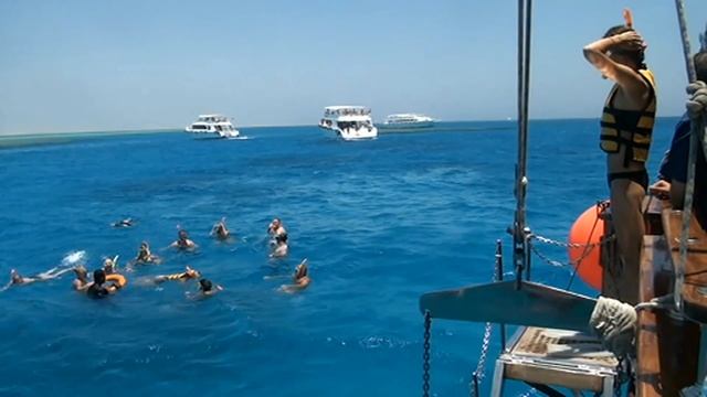 пиратская яхта Наама Бей смотреть онлайн