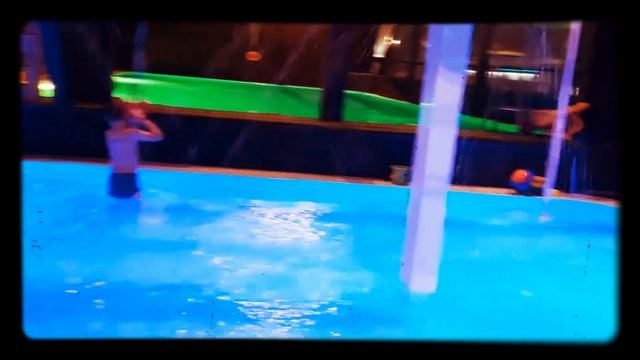 😀😀😀😀😀 Youtube канал Алина сладкая купается в бассейне смотреть онлайн