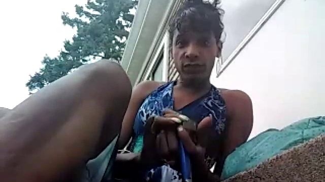 LIVE on YouNow April 15, 2016 смотреть онлайн