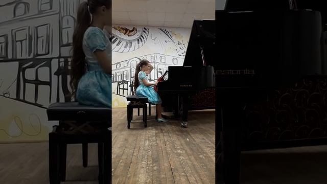 А.Кос - Анатольський ,,Хоровод" з балету ,,Сойчине крило" смотреть онлайн