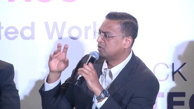 IoT, Artificial Intelligence & The AR Workplace Panel At IoT Asia 2017