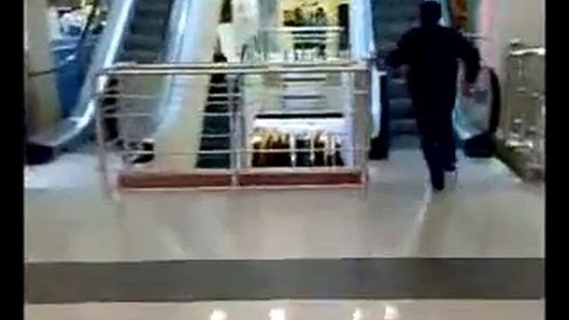 Прикол Открытие торгового центра смотреть онлайн