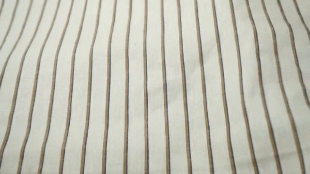 Лен молочный в полоску коричнево-серую 2,27 м 0423-12 смотреть онлайн