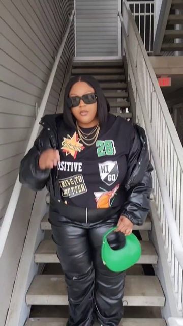 Coat + Pant: Fashionnova / Top + Bag: Shein Shades: Burberry #fashionoutfits #fashion #plussize смотреть онлайн