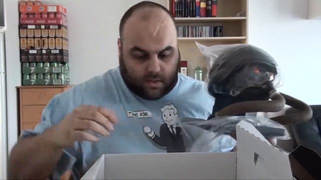 Unboxing of Killzone 3 Helghast Edition смотреть онлайн