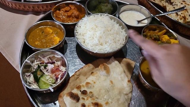 One of the best Indian restaurant in Almaty | Tandoor | #indianfood #indianrestaurants #kazakhstan смотреть онлайн