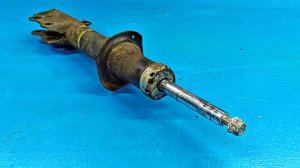 Дедушка из солнечного Адлера показал свою самоделку из старого АМОРТИЗАТОРА!