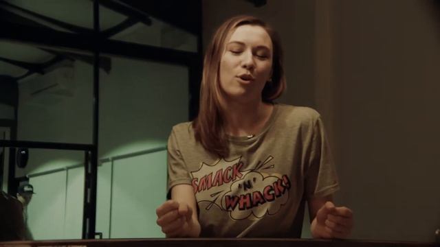 Елена Островерхова, Леся Заикина, Василиса Горелова о Smack'n'whack! смотреть онлайн