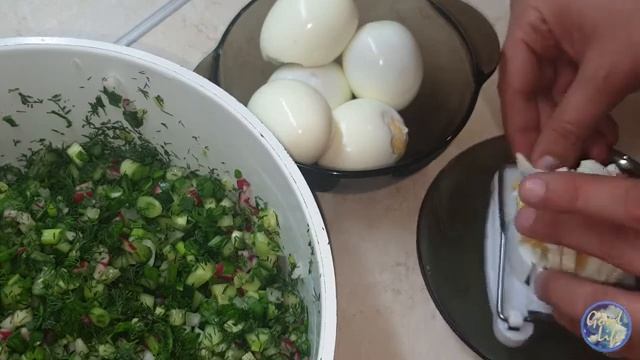 Окрошка. Окрошка со светлым квасом, окрошка с темным квасом, окрошка с таном. C хреном и горчицей!