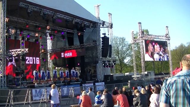 песня журавли 8 5 2015 Рига смотреть онлайн