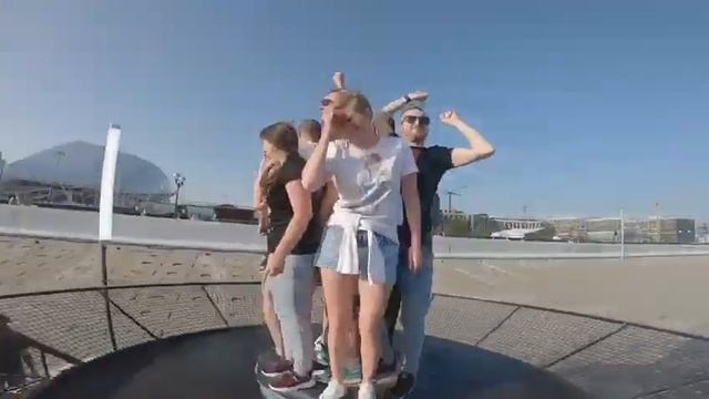 @rodionlubensky Еще одна куртка) смотреть онлайн