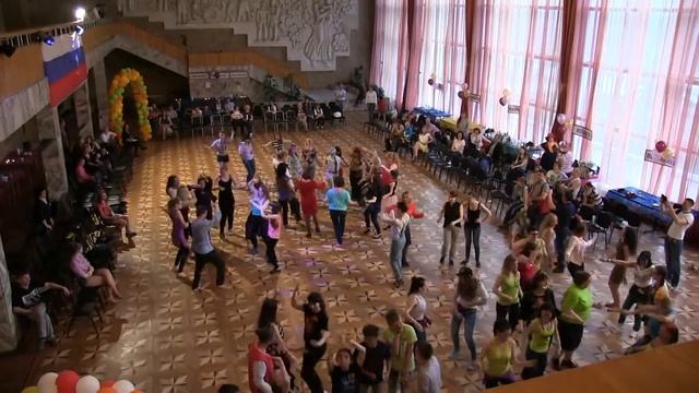 Дискотека смотреть онлайн