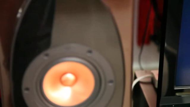 MLTL with Markaudio Alpair 10 Gen 2 - Demo 2 смотреть онлайн