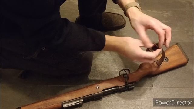 NV079 Denix Mauser K98 Replica Review. Review Soldier Of Fortune Sling, Sight Protector & Bayonet.