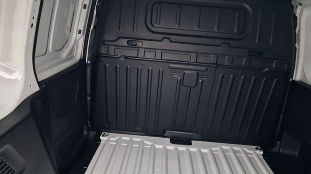 Citroen Berlingo Van Electric M Enterprise Edition - White смотреть онлайн
