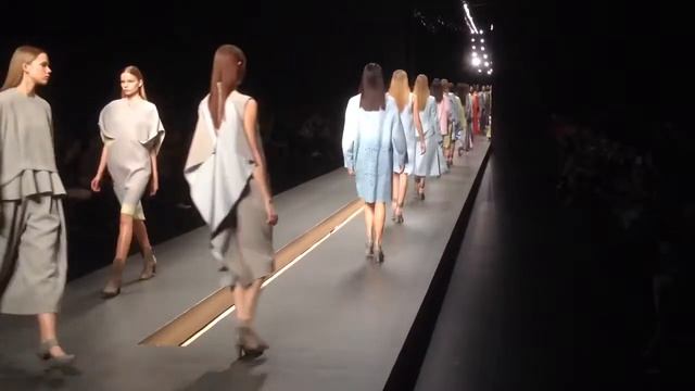Hanae Mori manuscript 2015 A/W @ Mercedes-Benz Fashion Week TOKYO смотреть онлайн