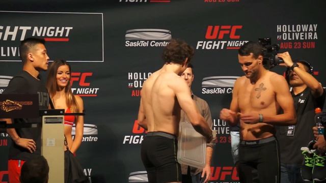 Olivier Aubin-Mercier brings cookies to his opponent again at UFC Fight Night 74 смотреть онлайн