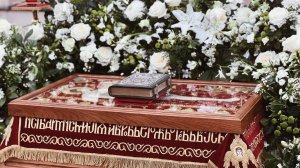 Вечерня с выносом Плащаницы. Великий Пяток