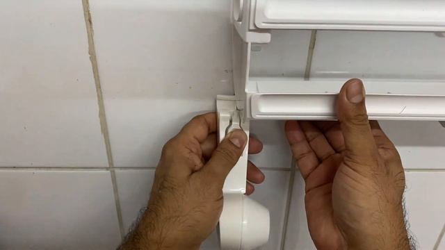 Leifheit Parat F2 ComfortLine Kitchen Roll Holder смотреть онлайн