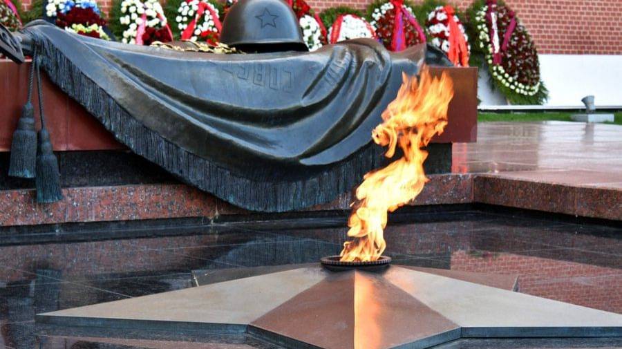 Памятники детям войны