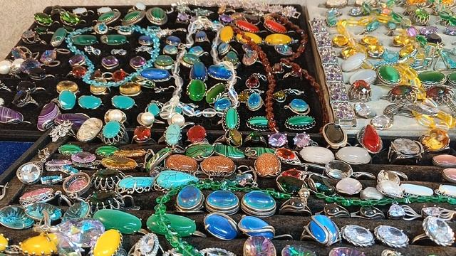 Распродажа новогодняя серьги в серебре и посеребрения с хорошей скидкой. смотреть онлайн