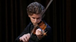 Григорий Мирошник. Паганини Каприс №1