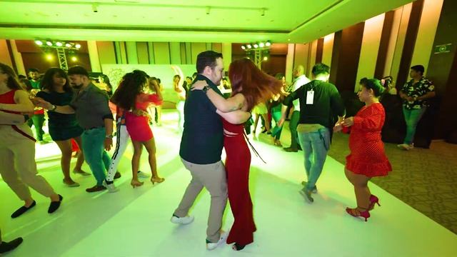 Romain & Ploy | Social Dancing | 9th Latin Festival Madras 2022 | Salsa Madras | Chennai, India смотреть онлайн