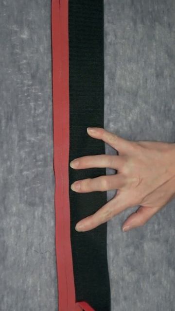 #shorts Velcro Sounds ~ Red Strap Zigzag смотреть онлайн