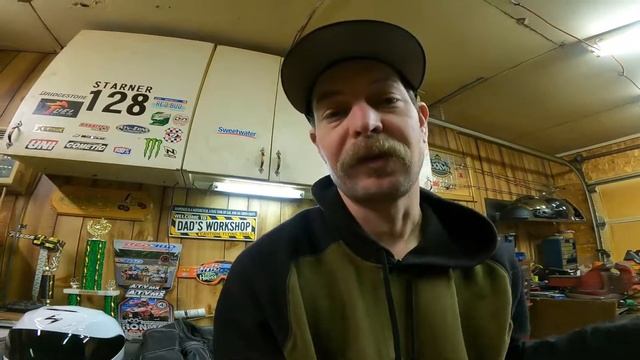 What i wear for cold weather rides!! смотреть онлайн