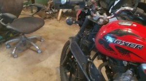 Bajaj boxer 150x на 18 колесах от ymaha ybr