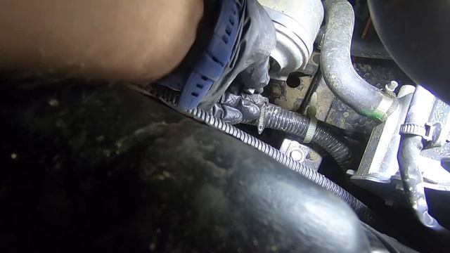 Honda Pioneer 700 Oil Change - How To Guide смотреть онлайн