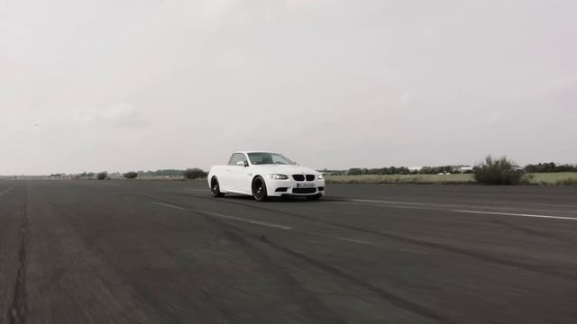 30 years of BMW M3 - driving scenes смотреть онлайн