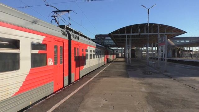 Электропоезд ЭТ2М-058 смотреть онлайн