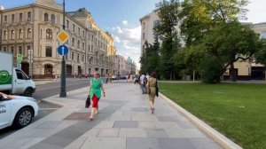 🌟Прогулка по Москве: почувствуй атмосферу старинных улиц🌇 Тайны центра города пешком!🔍🚶♀️