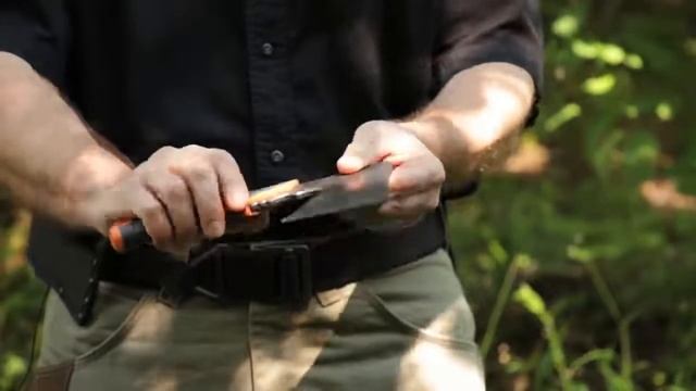 Gerber Bear Grylls Survival Hatchet - REVIEW - Best / Ultimate Survival Hatchet? 31-002070