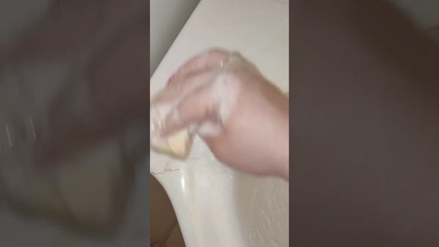мою раковину, купила новый порошек от фирмы Sanfor😁 asmr 🤤cleantok🪥 cleaning💩 amazing🤩 babl 💨🧽 смотреть онлайн
