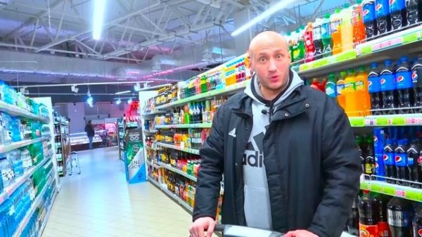 ФЁДОР vs МАМА vs ПАПА. ПОКУПКИ.