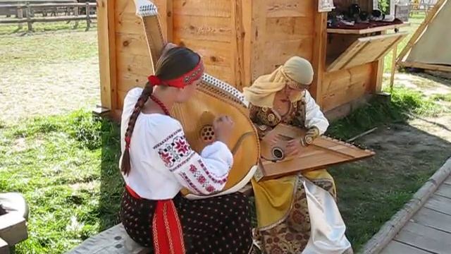 Дуэт бандура и гусли, Парк Киевская Русь 28.08.2011 смотреть онлайн