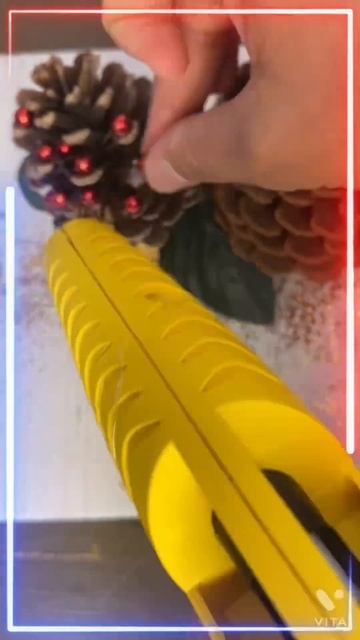 Pine cone decoration смотреть онлайн