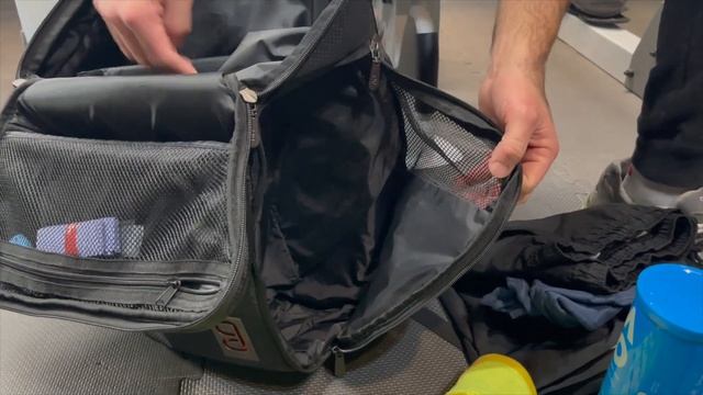 My Favorite Tennis Bag Yet? Geau Sport Axiom Backpack Review смотреть онлайн