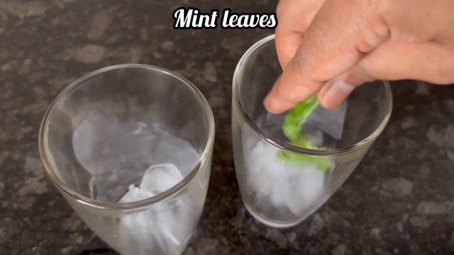 Fresh Lime Soda Recipe | How to make Fresh Lime Soda | Lemon Soda Recipe | Kinley Soda смотреть онлайн