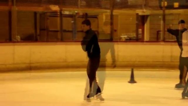 Акробат на льду. (Acrobat on ice) смотреть онлайн