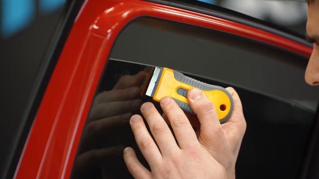 Курс по тонированию и бронированию автомобильных стекол в Академии RWS Club смотреть онлайн