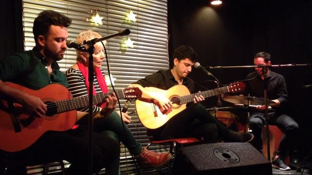 DOS MÁS UNO with Angélica Rimoldi @ Blue Tomato, Vienna. October 31st смотреть онлайн