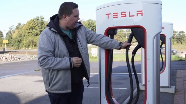 Tesla Superchargers är Enkelt... Om Du Har En Tesla | Elbilsmagasinet