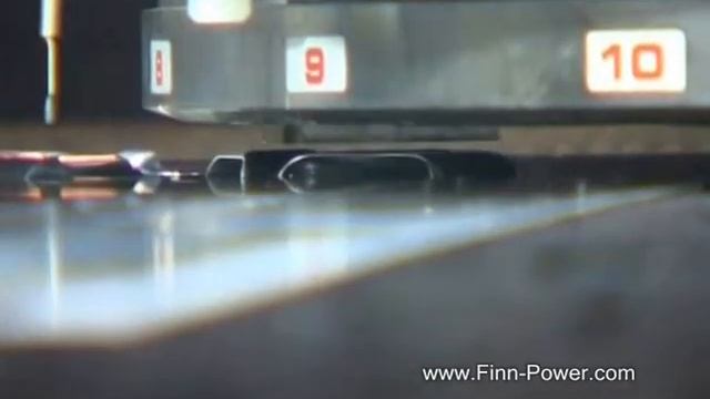 Finn Power Punching смотреть онлайн