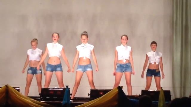 Танцевальная группа "Радость" (с. Розовка) смотреть онлайн