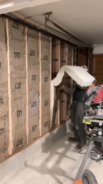 Fully transforming this garage project by project: the walls смотреть онлайн