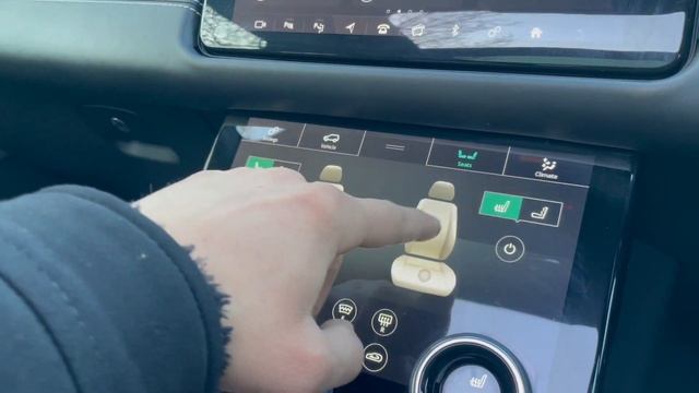 Range Rover Velar 3.0 D300 R-Dynamic смотреть онлайн