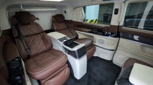 Новый черный Минивэн Mercedes-Benz V 300 d EL 4MATIC 2023 года в Панавто